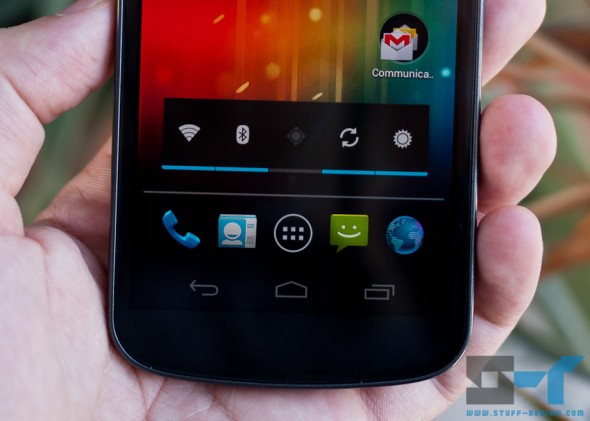 Samsung Galaxy Nexus bottom screen close-up