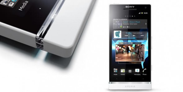 Sony Xperia S - transparent strip close-up