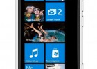 Nokia Lumia 800 white front - Metro UI