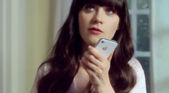 Zooey Deschanel in iPhone 4S Siri commercial