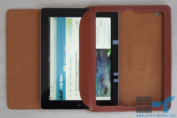 Yoobao leather case for the new iPad (2012) sliding in the iPad