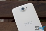 HTC One X white back close-up